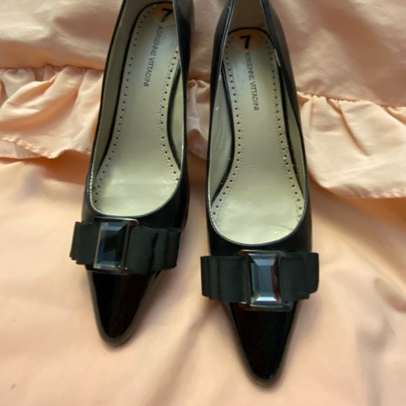 Like New w flaws~.Adrienne Vittadini Hampton Heels Black-sz 7 - Picture 1 of 14